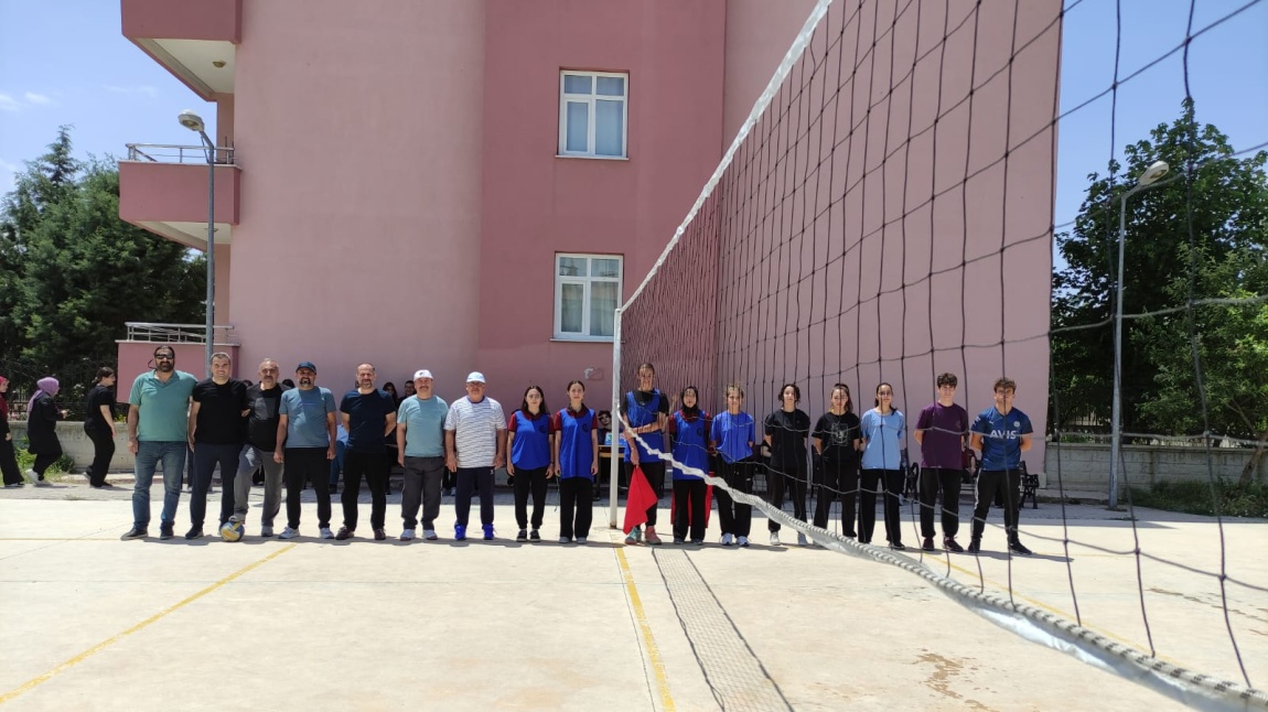 KFL Voleybol Maçında Buluştu!
